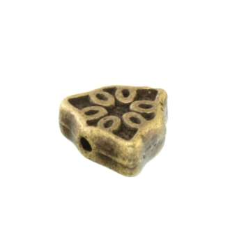Metallperle mit Ornament, 8X8mm, dreieckig, bronzefarben bronzefarben